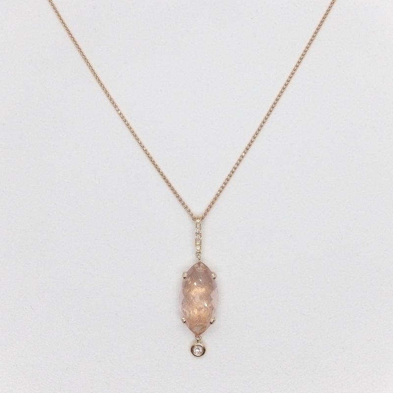 Collier in oro rosa e rosa di francia con diamanti 0.17 kt Recarlo
