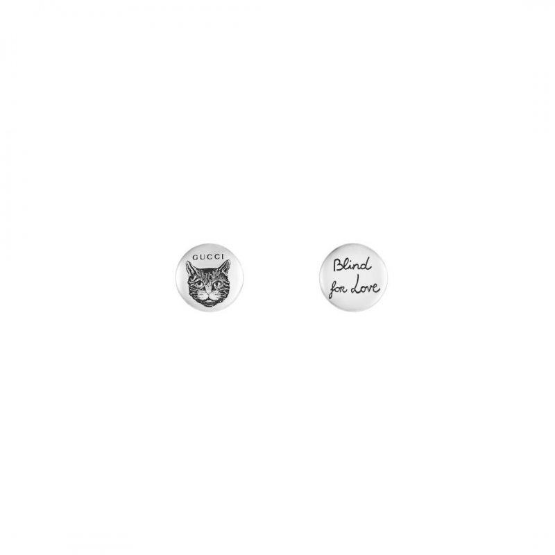 Orecchini Blind for love con motivo tondo inciso gatto in argento lucido invecchiato