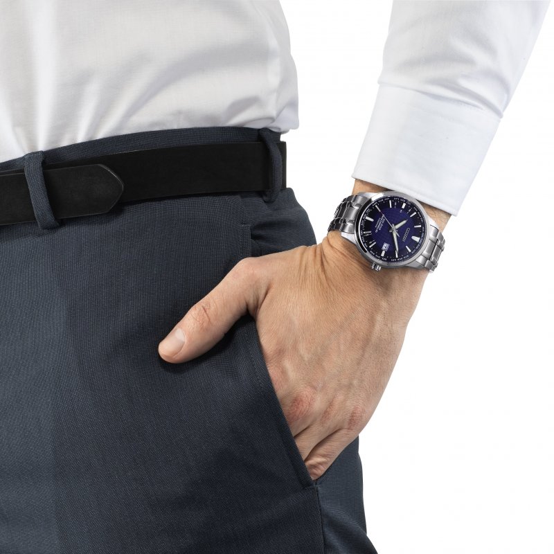 Citizen - Orologio Radiocontrollato Super Titanium - Uomo - Blu