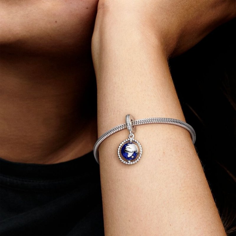 Charm Pendente Globo Girevole