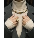 Collane In Cuoio 5 Mm Con Elementi In Oro Lavorato A Mano, Argento E Perle Naturali.