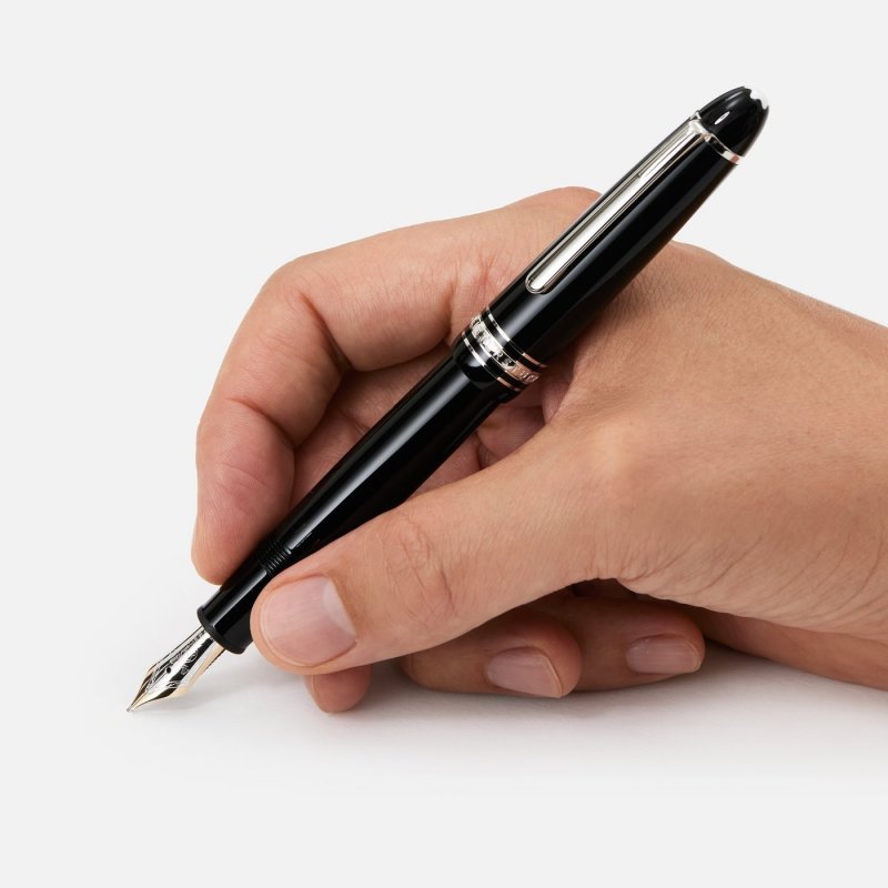 Montblanc - Stilografica Meisterstück - Nero - Resina
