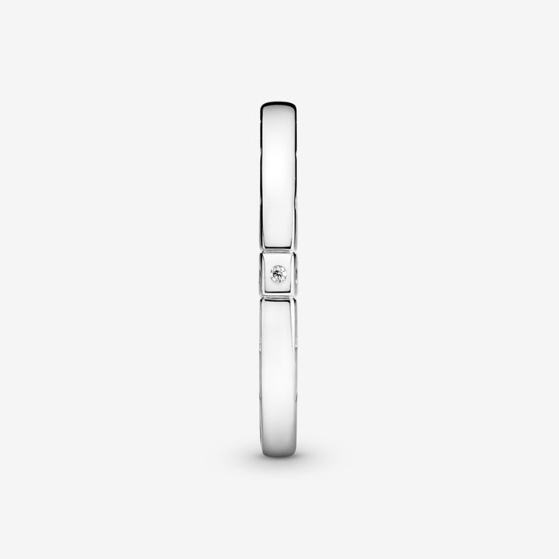 Anello Logo Pandora e Cuori