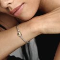 Bracciale Con Maglia Snake E Chiusura A Cuore Dorata A Cupola