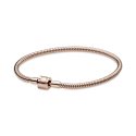 Bracciale Pandora Moments con maglia snake e chiusura a barile