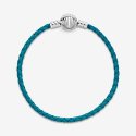 Bracciale Pandora Moments in pelle intrecciato turchese con chiusura a conchiglia