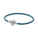 Bracciale Pandora Moments in pelle intrecciato turchese con chiusura a conchiglia