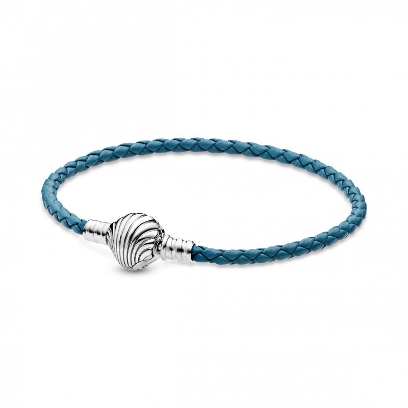Bracciale Pandora Moments in pelle intrecciato turchese con chiusura a conchiglia