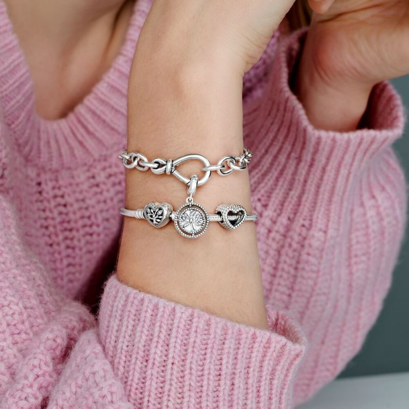 Bracciale Pandora Moments con maglia snake, chiusura a cuore e albero della vita