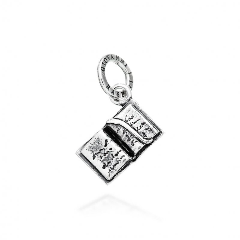 Charm Libro