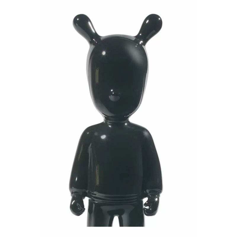 Figurina The Black Guest. Modello piccolo.