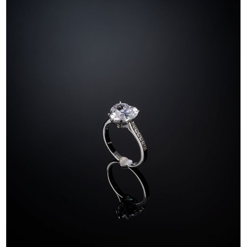 Anello First Love