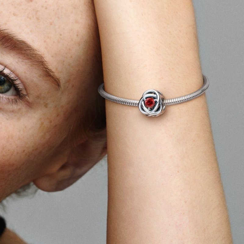 Charm Pandora Cerchio Eterno Rosso 790065C01