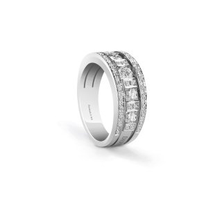 Anello in oro bianco con diamanti