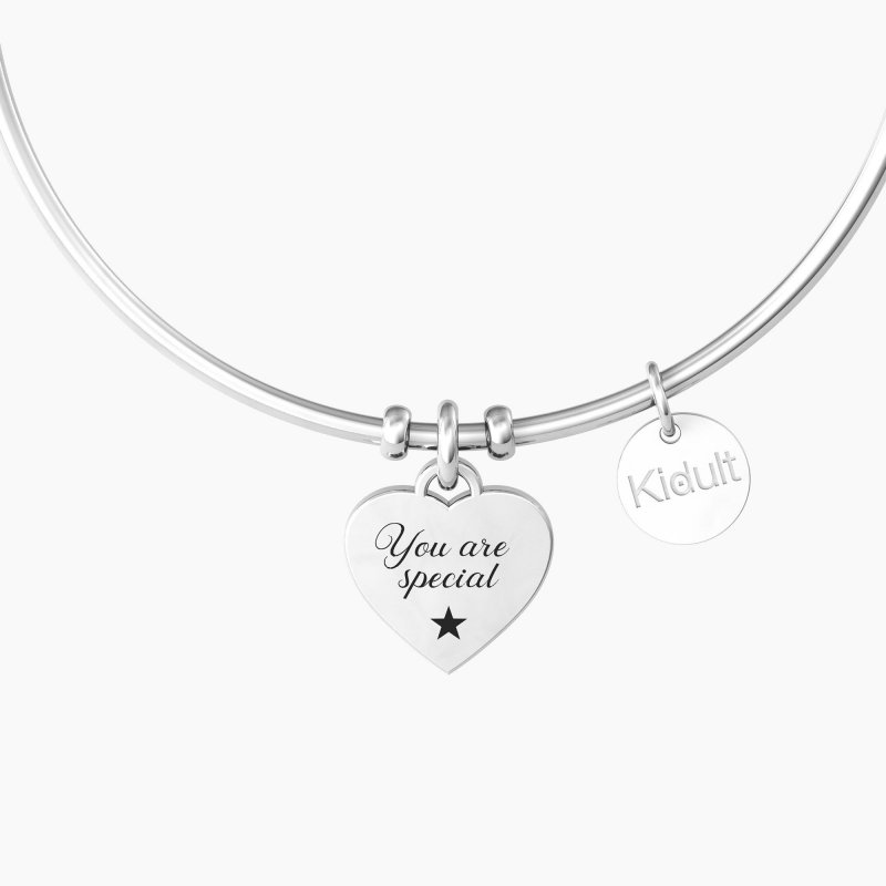 Bracciale rigido con ciondolo cuore e frase