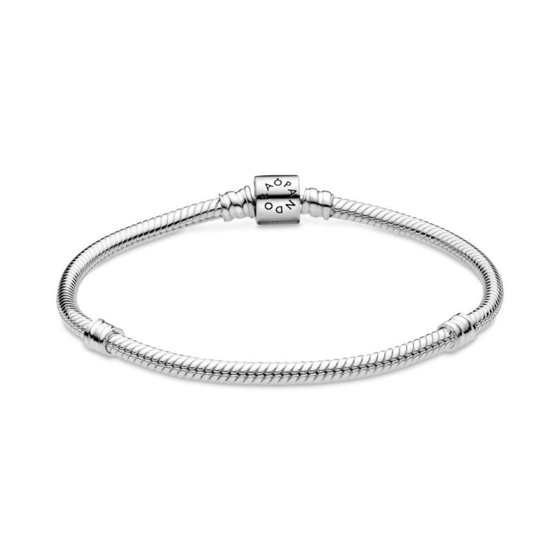 Bracciale Pandora Moments con maglia snake e chiusura a barile