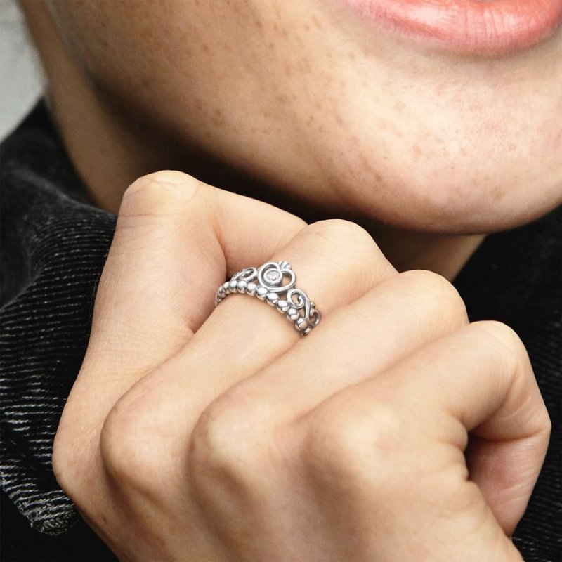 SILVER RING WITH CUBIC ZIRCONI