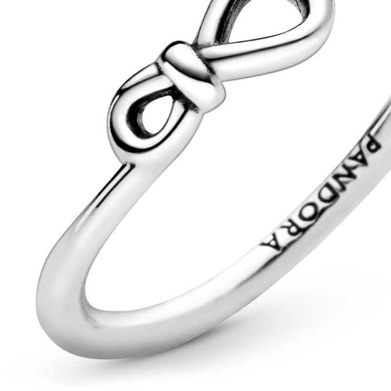 Anello Nodo Infinito