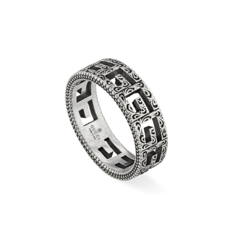 Anello con motivo G in argento 925 invecchiato