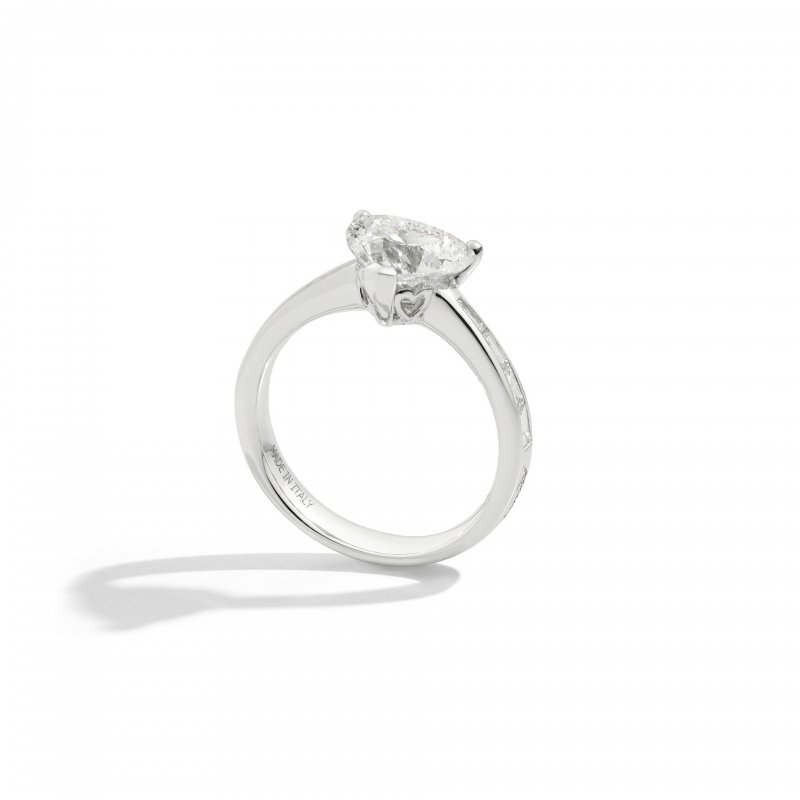 Solitari-Anniversary Love