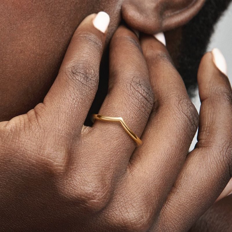 Anello Chevron