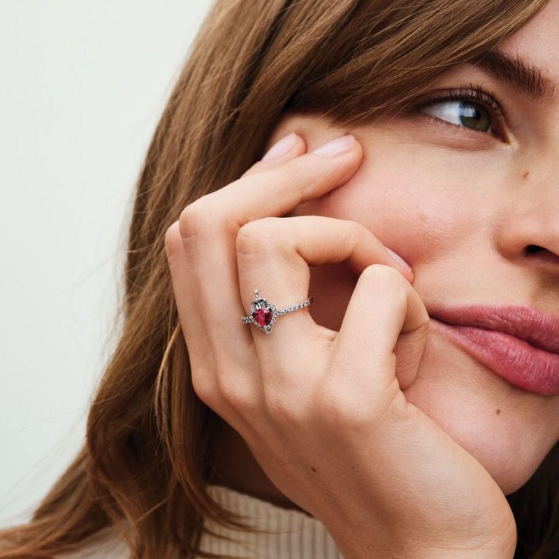 Disney, Anello Regina Cattiva