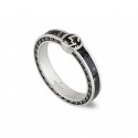 Anello in argento 925 e smalto nero con dettaglio G intrecciata