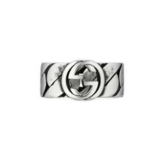 Anello con motivo G intrecciata in argento 925