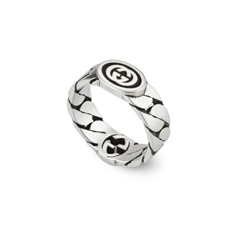 Anello in argento 925 e smalto nero con dettaglio GG_large