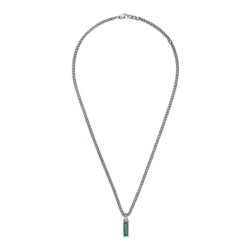 Collana con ciondolo scritta Gucci in argento 925 e smalto turchese