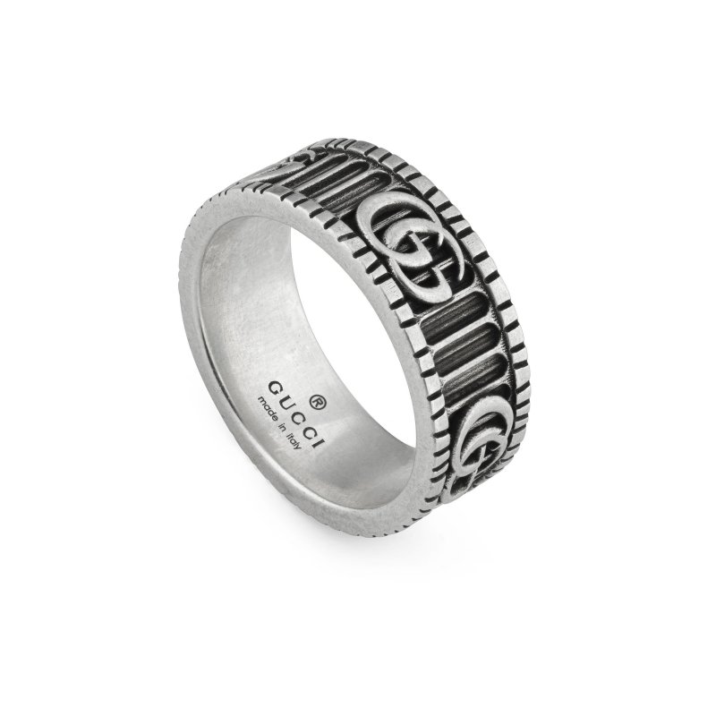 Anello GG Marmont in argento sterling invecchiato
