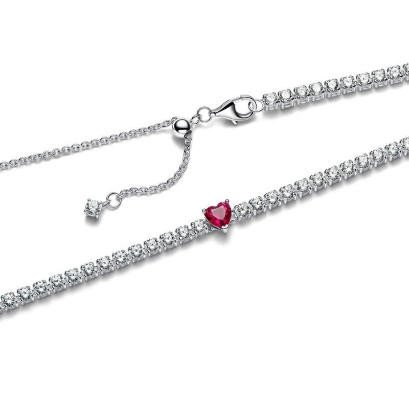 Choker con cuore e punti luce