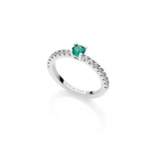 Anello Solitario In Argento Con Pietra Verde