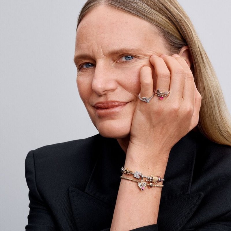 Bracciale con maglia geometrica