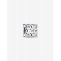 Charm Cubo LOVE