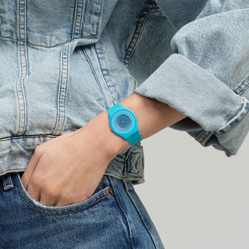 Swatch - Radiantly Teal - Quadrante Blu - Skin