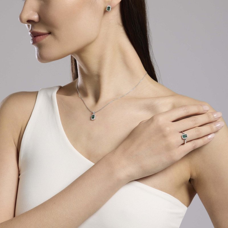 Mabina - Anello Regolabile - Smeraldo Sintetico - Argento
