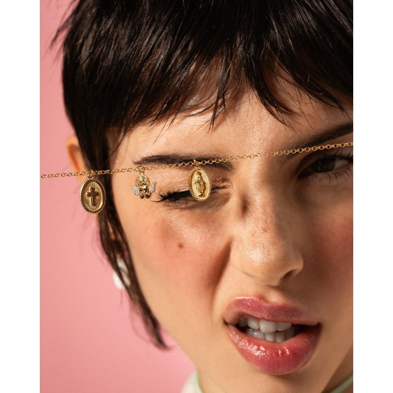 Charm Madonna Gold