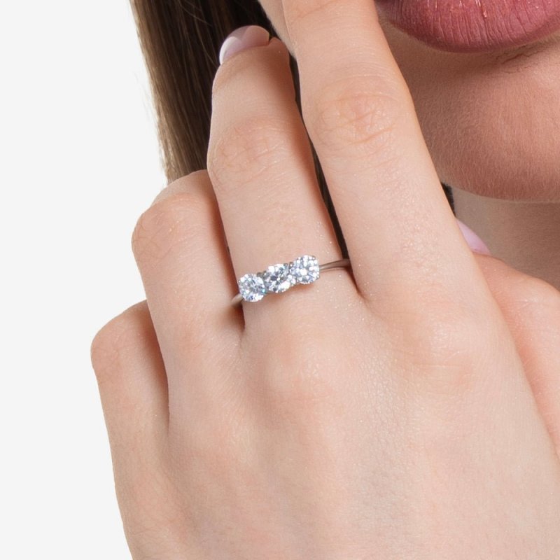 Luca Barra - Anello Donna Acciaio - Cristalli Bianchi - Elegante