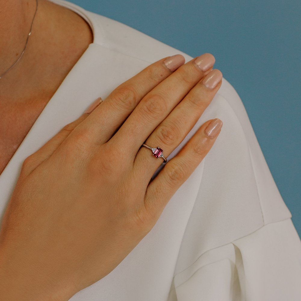 Comete Gioielli - Anello Oro - Diamanti - Rubino