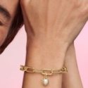 Charm Mini Pendente Sun con Perla d’Acqua Dolce Coltivata Pandora ME