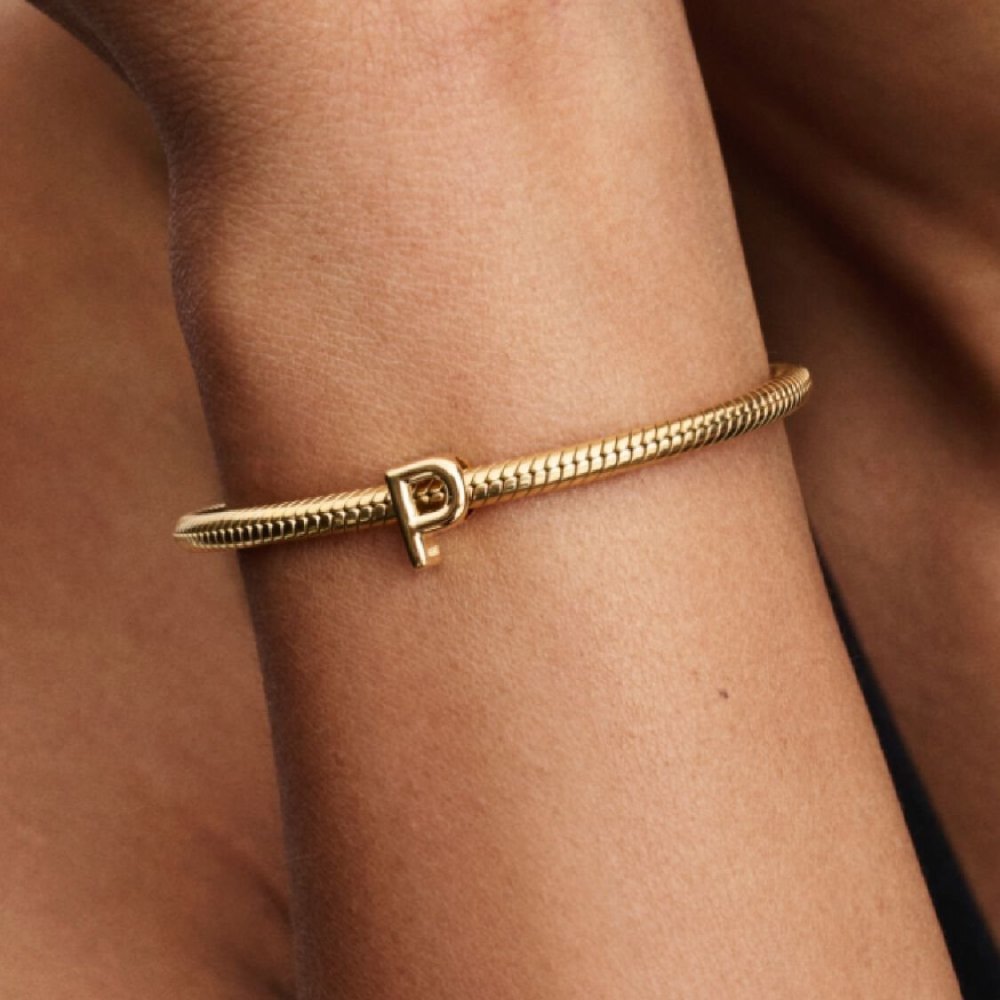 Charm Lettera P piccola