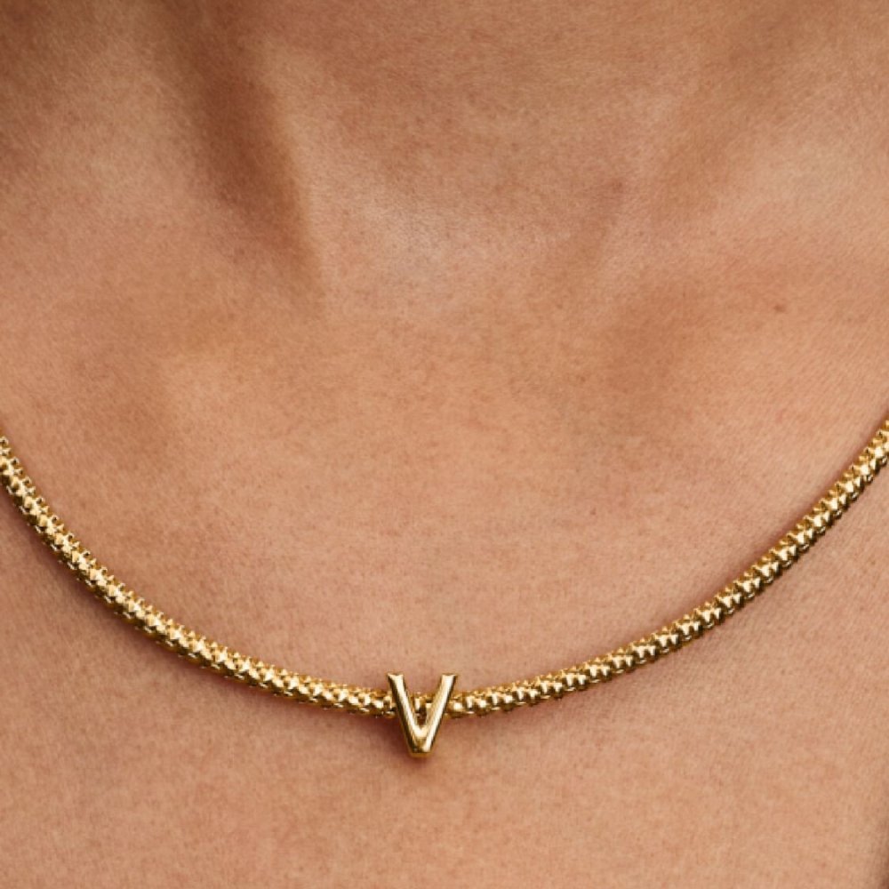 Charm Lettera V piccola