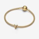 Charm Lettera V piccola