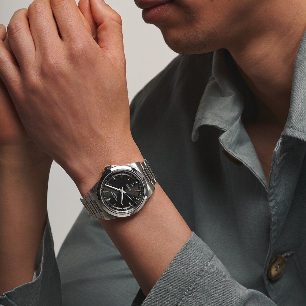 Longines - Conquest Modell - Acciaio - Nero