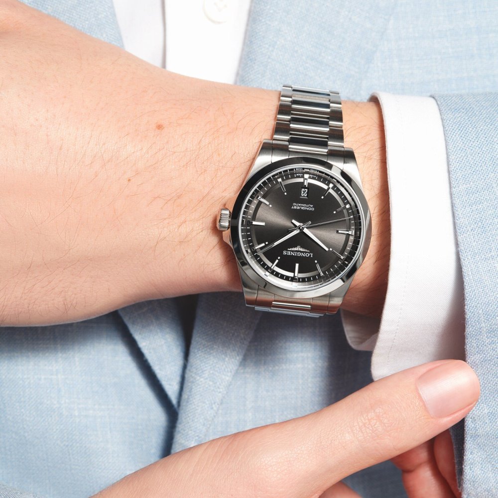 Longines - Conquest Modell - Acciaio - Nero