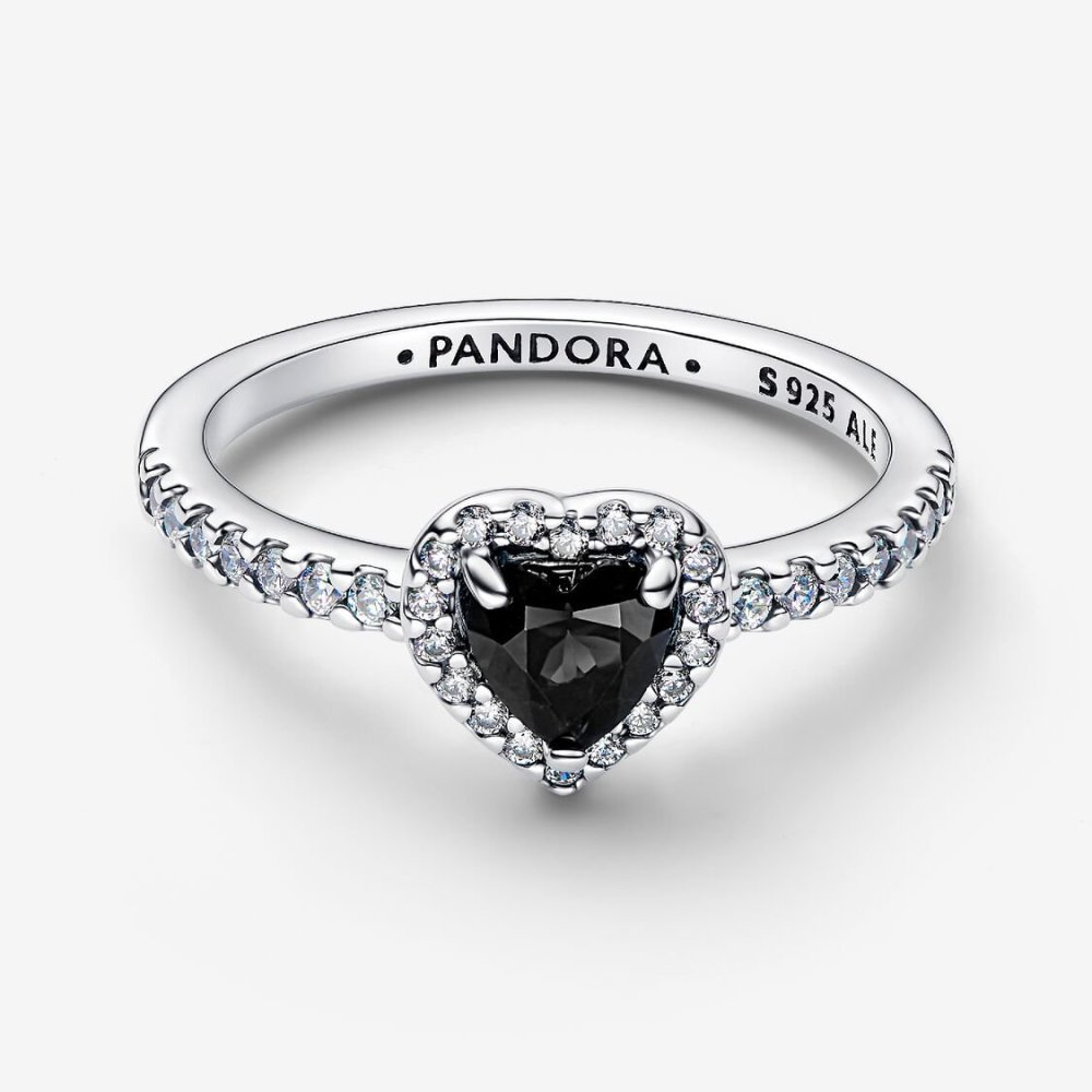 Anello Cuore in Rilievo Nero