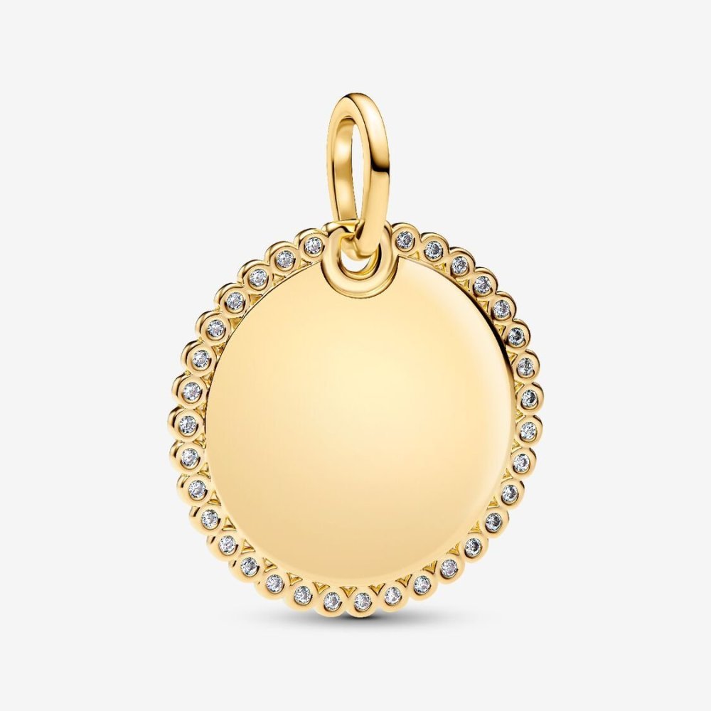 Uno stile minimalista che fa la differenza. Aggiungi alla tua collezione il nuovo pendente medaglia luminosa da incidere con pla