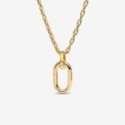 Rinnova il tuo look con la nuova collana a maglia link componibile con placcatura in Oro 14K. Aggiungi fino a 4 medallion e 1 me