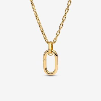 Rinnova il tuo look con la nuova collana a maglia link componibile con placcatura in Oro 14K. Aggiungi fino a 4 medallion e 1 me